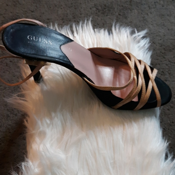 Guess By Marciano Heels - Picture 5 of 6